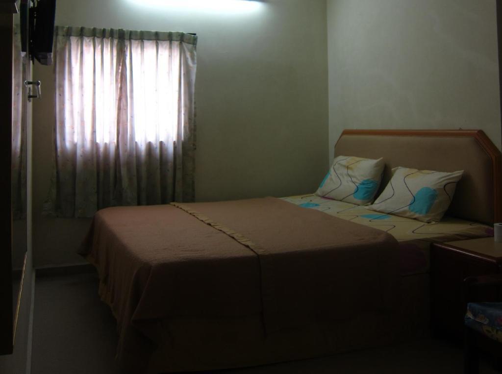 Skudai Baru Hotel Johor Bahru Room photo